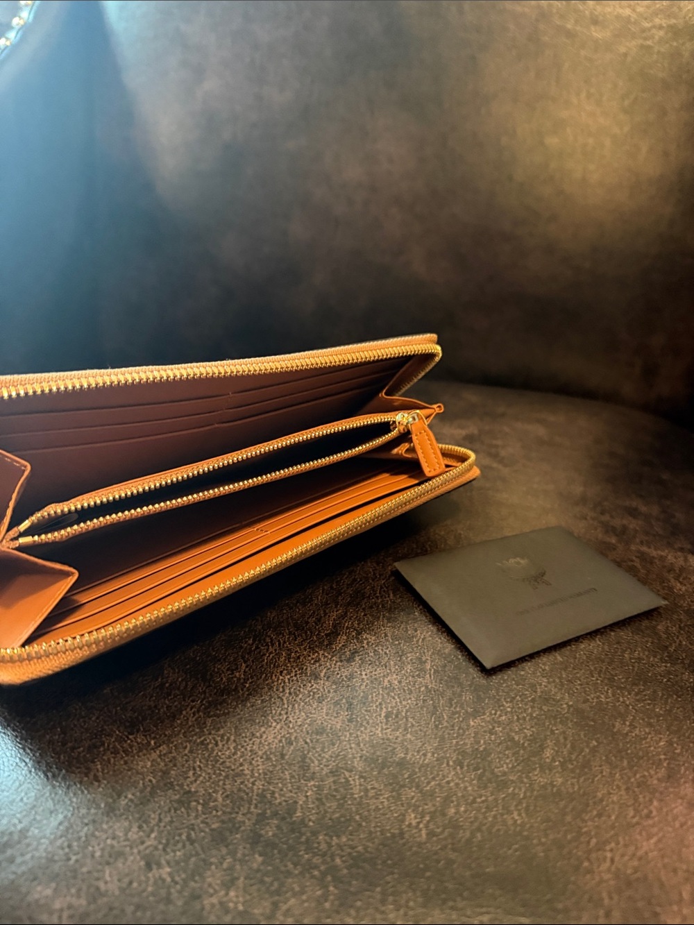 MCM Tan Cognac Logo Zip-Around Leather Wallet - Picture 2 of 3